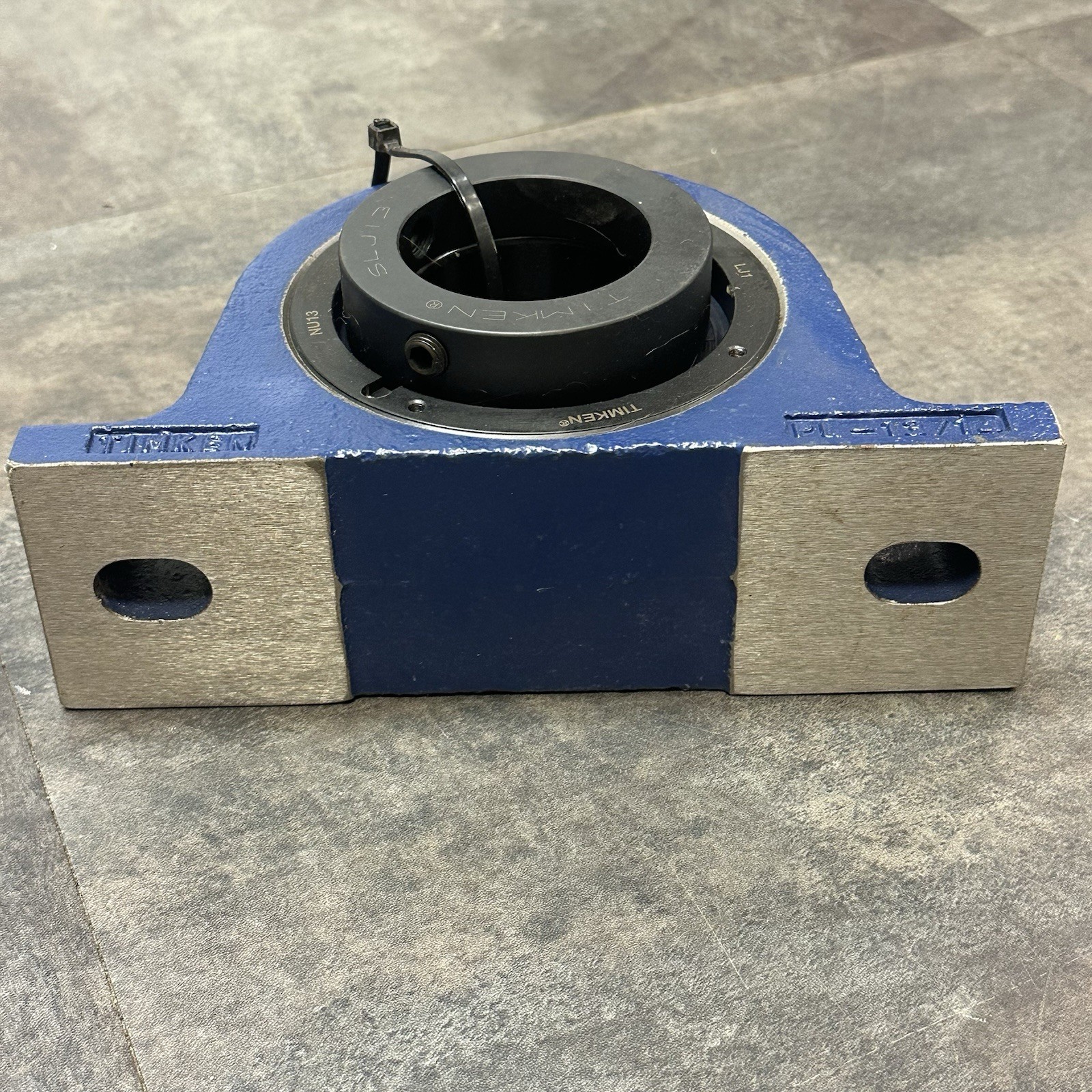 Timken 10001 Pillow Block Roller Bearing Cast Steel Durable 2.5″ Bore