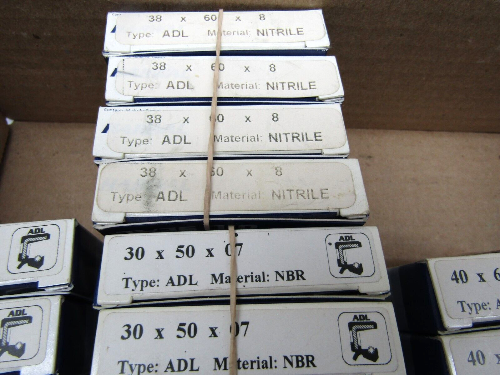 HARWAL 30x50x7 30mm X 50mm X 7mm Metric Oil Seal Type ADL Spring Nitrile NBR