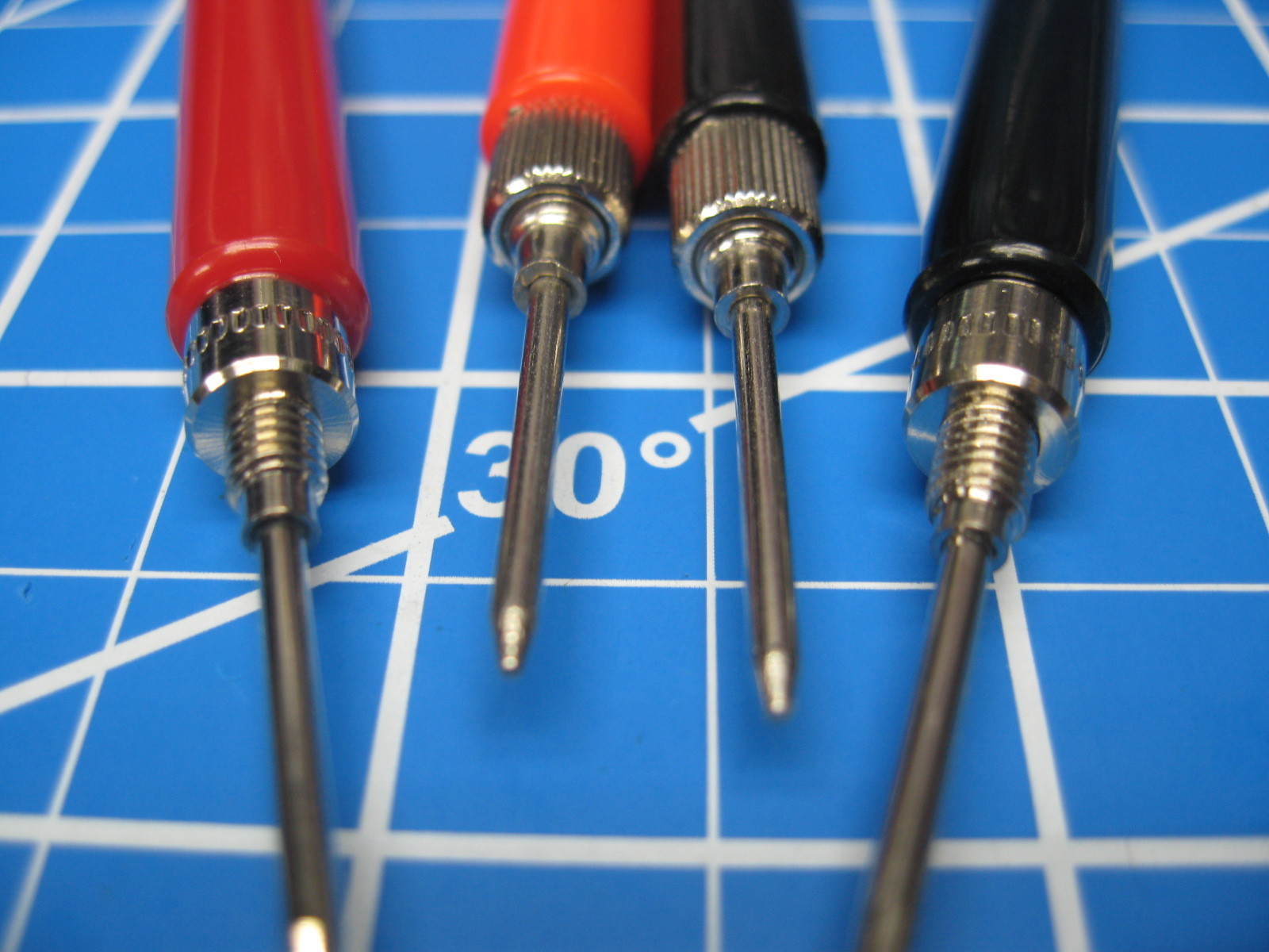 Philmore Test Probes – Model 912J&913J – Solderable/Solderless 1 Pair Red/Black
