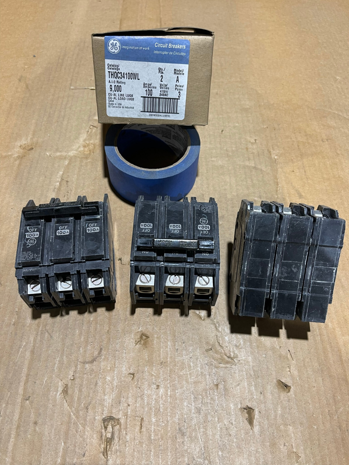 NEW GE THQC THQC32100 100 Amp 3 pole circuit breaker Thqc34100wl NIB
