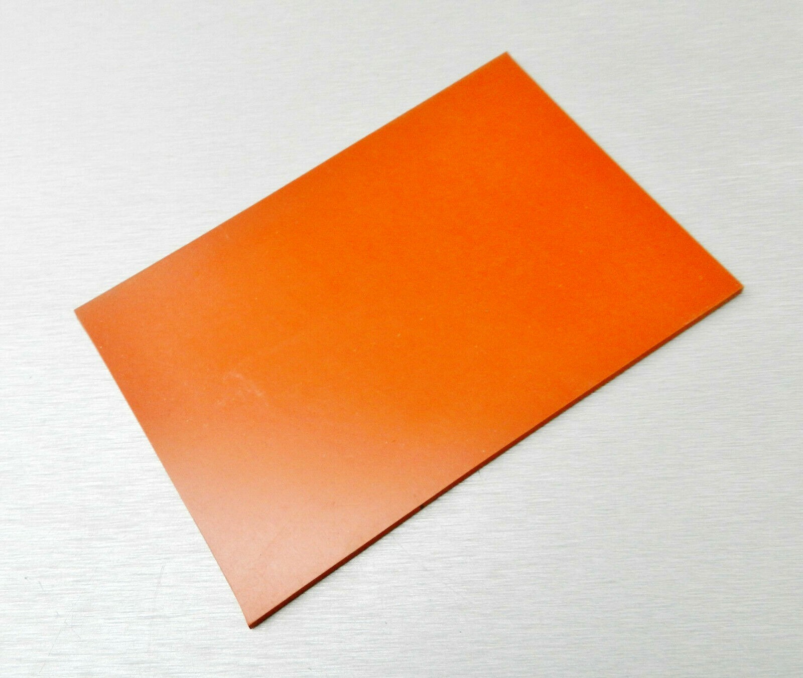 Silicone Rubber Pad High Temp Solid Sheet Red/Orange Commercial 4″ x 6″ x 1/8″