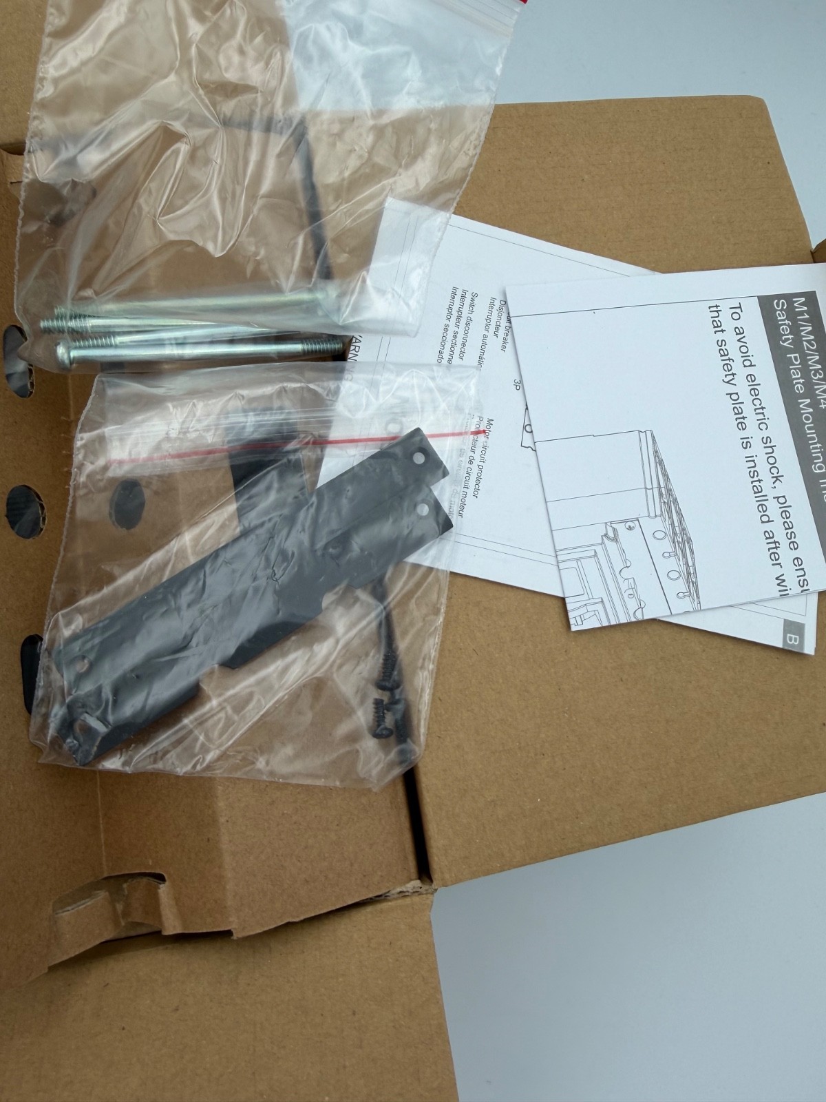 NOARK M2N200T3L Molded Case Circuit Breaker MCCB 200A 3-Pole Thermal Magnetic