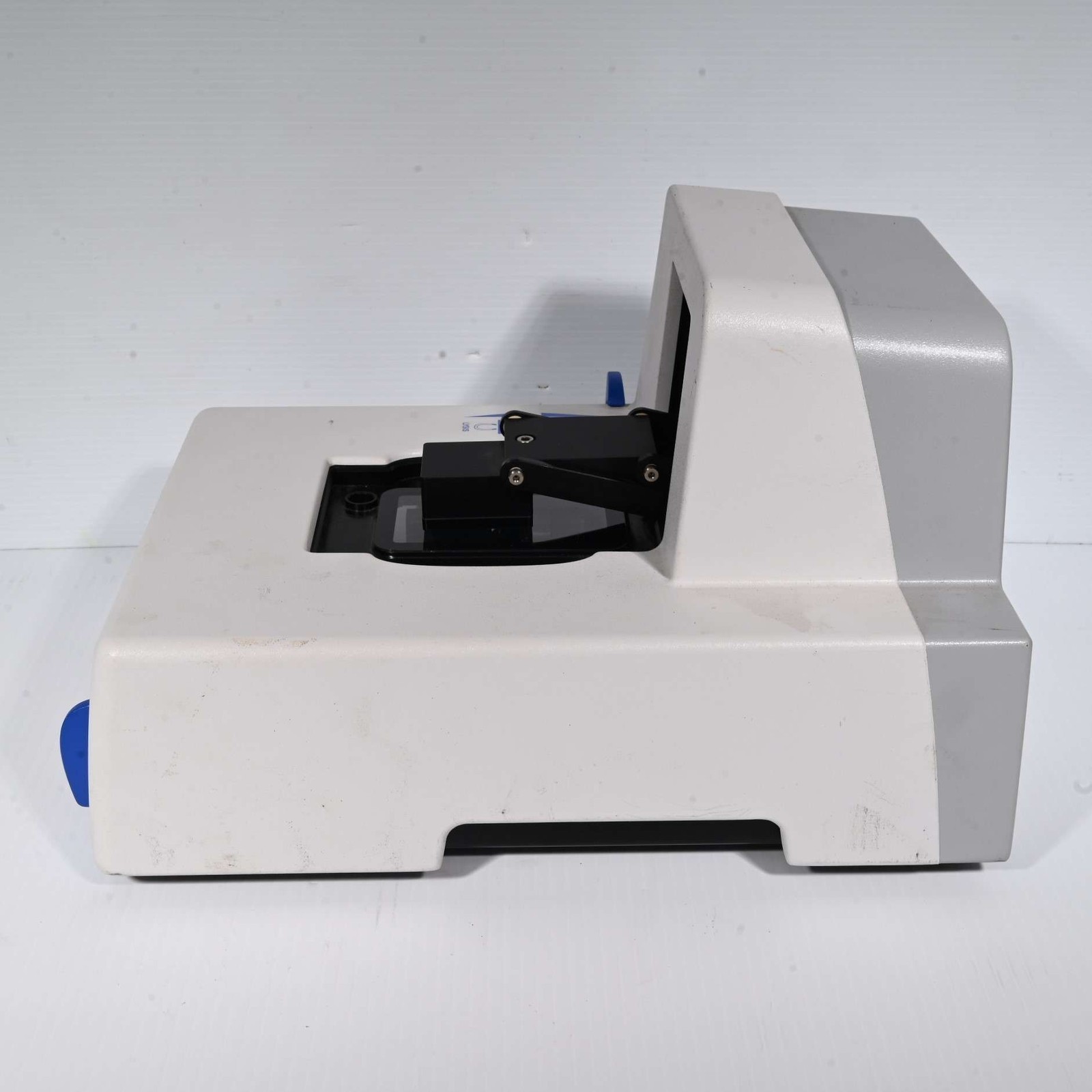 BD Rhapsody Express 633702 Single-Cell Analysis System + Warranty