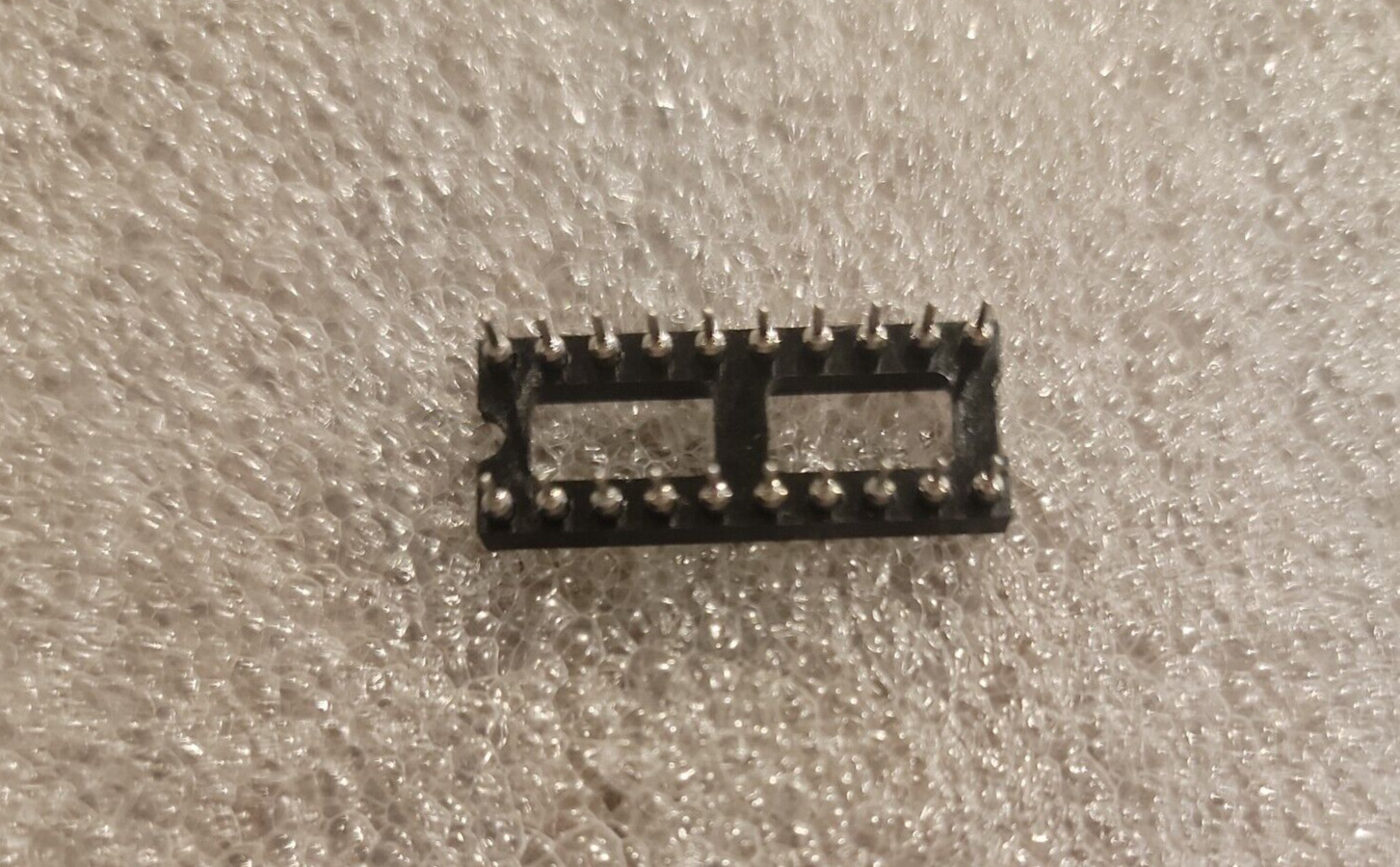 20PCS IC Sockets DIP-20 Machined Round Contact Pins Holes 2.54mm DIP20 DIP 20