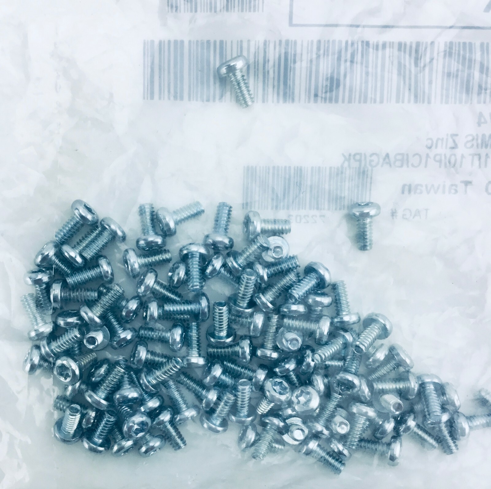 100 Pack #4-40 x 1/4″ T10 Pan Head Machine Screws M1 Steel, Zinc Finish