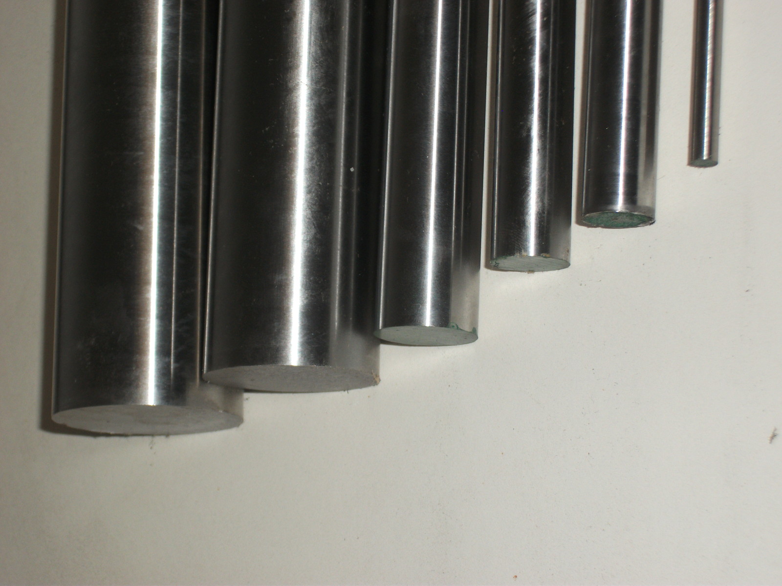 17MM Diameter X 36″ Length 4140 TG+P HEAT TREATED PRE HARD Alloy Steel Shafting