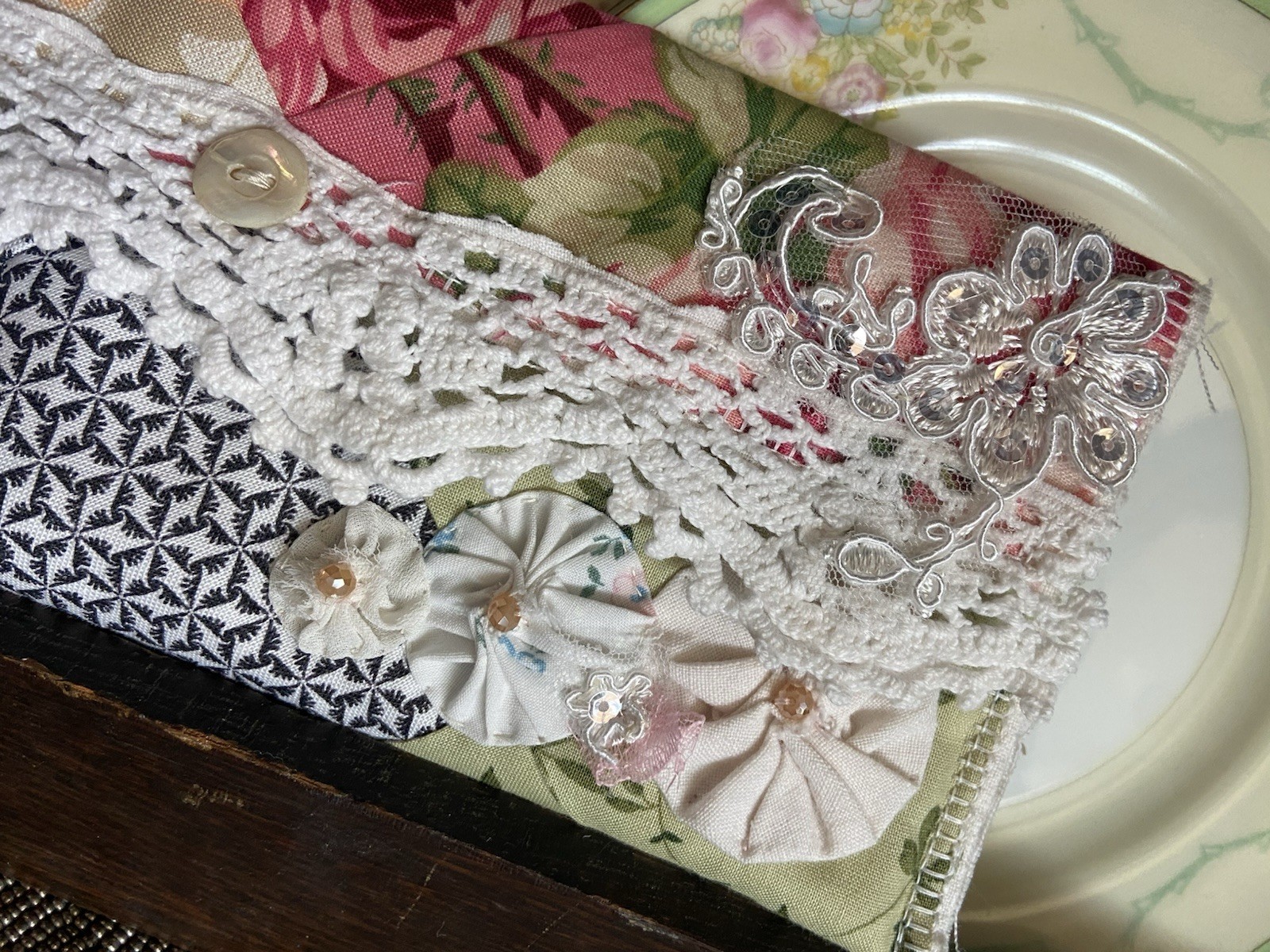 Quilted Journal Pouch Handmade Shabby Chic Valentine day Roses Floral