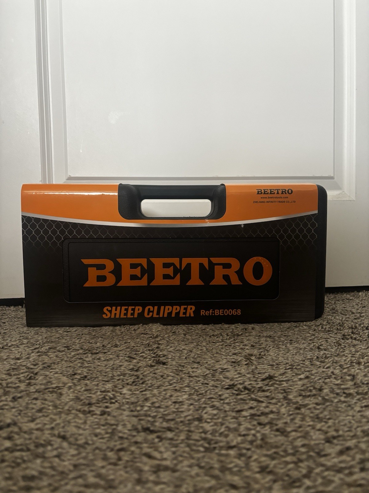 BEETRO 500W Electric Sheep Shears and Animal Grooming Clippers BE0068