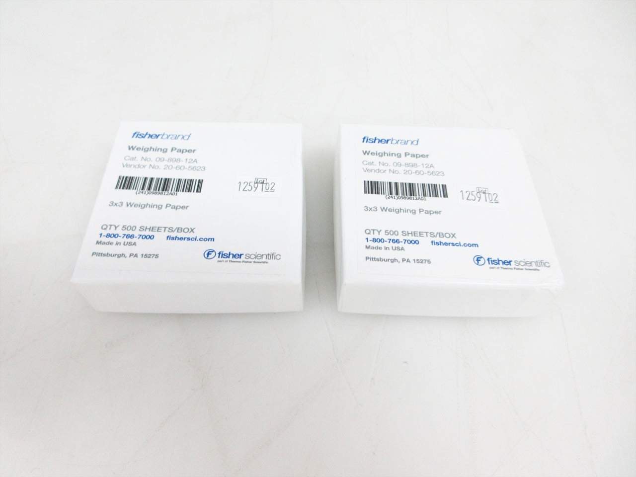 BOX 500 FISHERBRAND 3X3 WEIGHING PAPER 0989812A 09-898-12A 3″ x 3″ 76 x 76mm