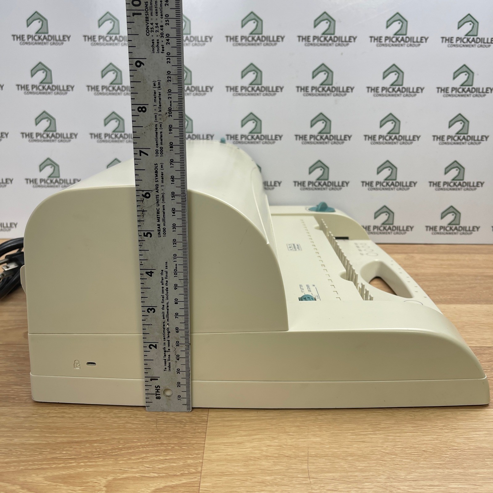 GBC CombBind C95e Electric Binding Machine 15 Sheet Punch 7705601 Office Binder