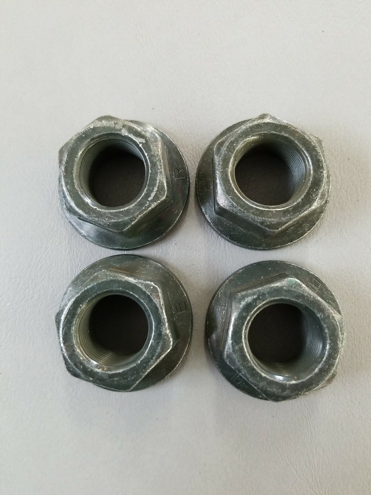 (4) M20-1.5 or 20mm Metric Hex Flange Nut / Class 10.9 or grade 8