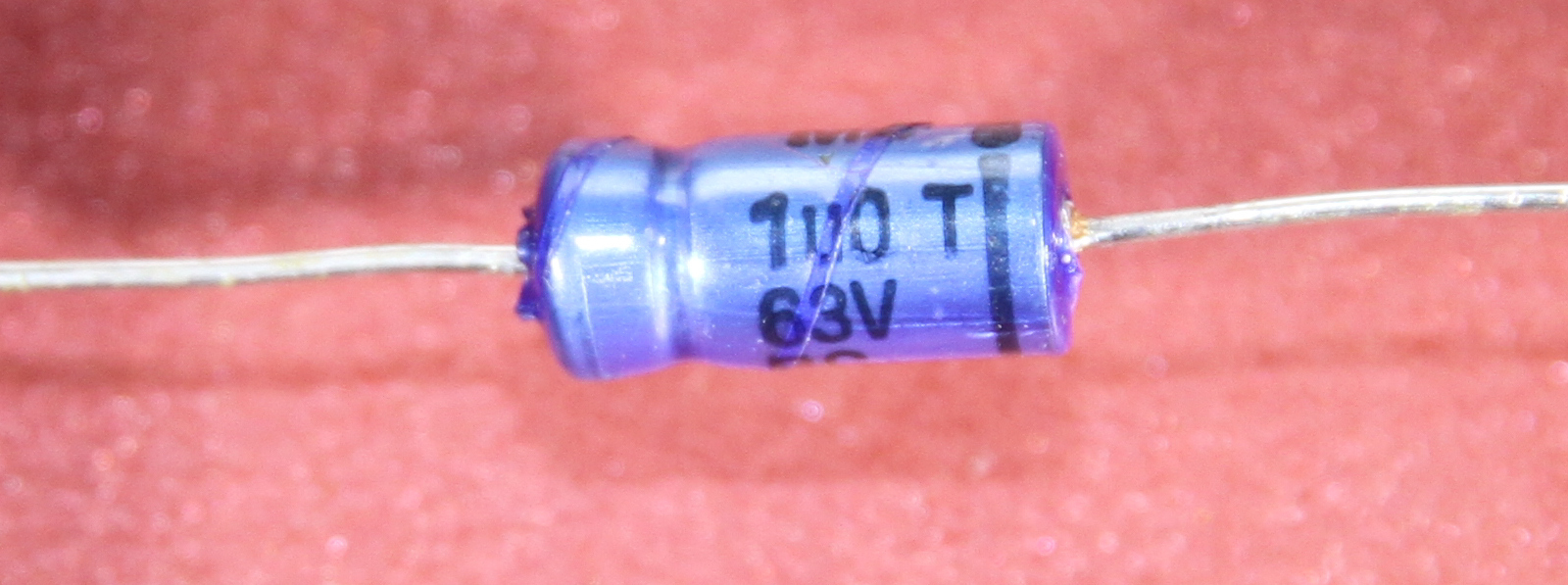 1.0uF 63V BC Aluminum Electrolytic Capacitor Axial 4,5x10mm 0,4gr 10PCS