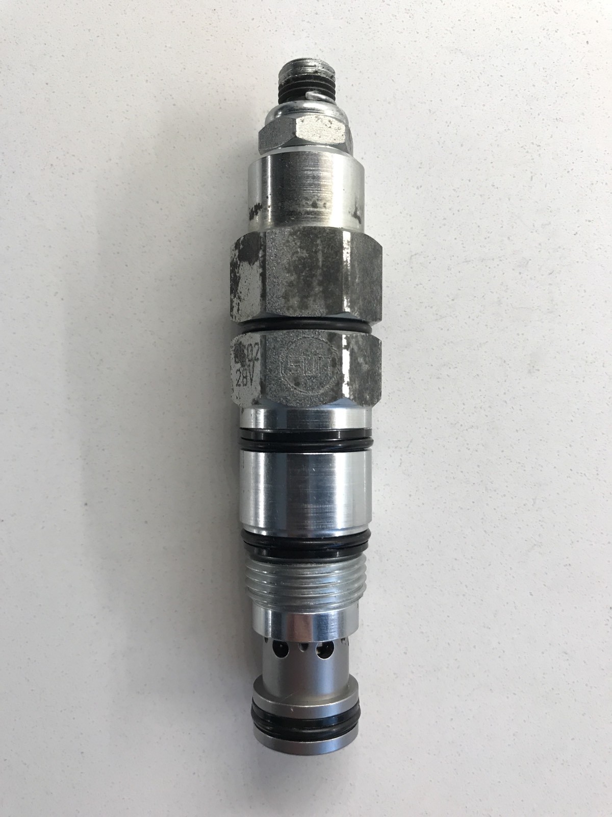 Sun Hydraulics 9602-28V-B01 Valve Cartridge 9DH7