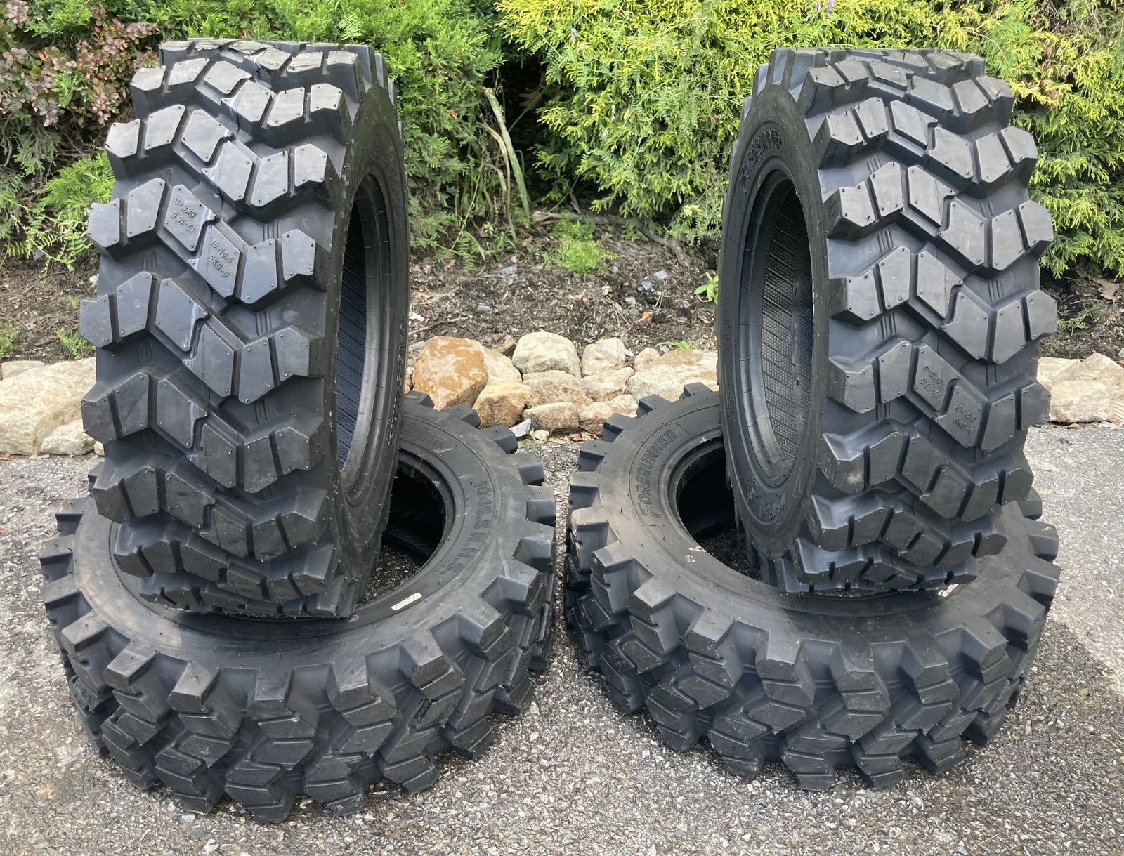 4 Camso SKS753 10-16.5 Skid Steer Tires for Bobcat- 10X16.5 – good snow traction