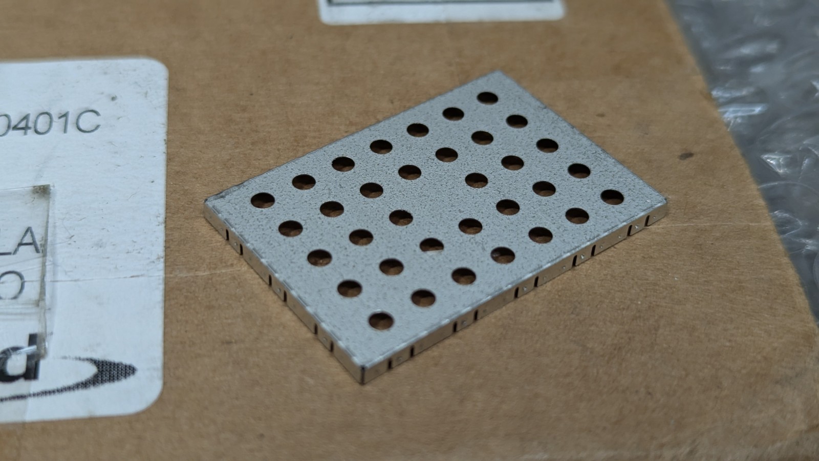 ?250 New? Laird Circuit Shield Cover 38mm x 26mm x 2mm Interior Dimensions