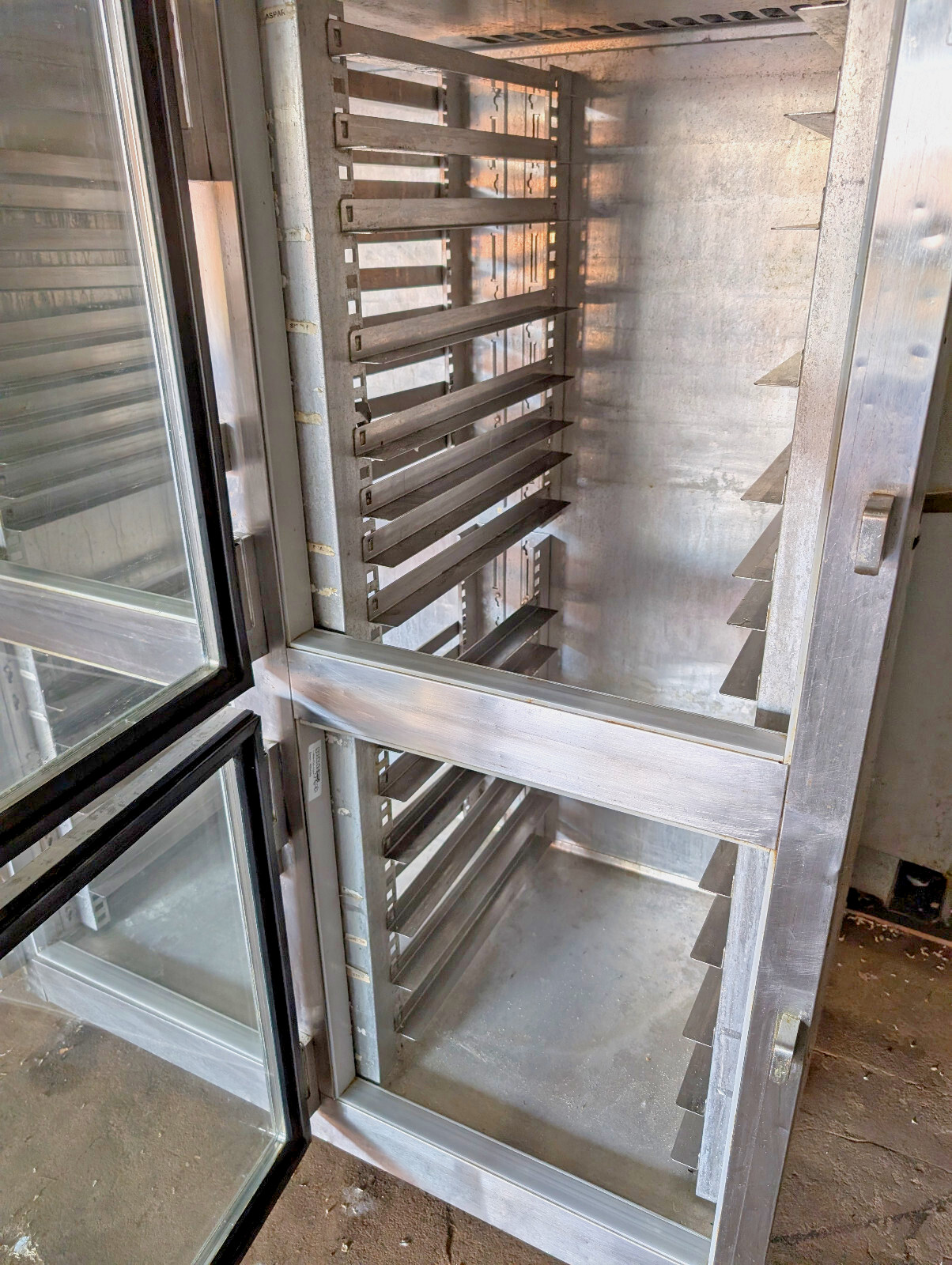 Victory RA-2D-S1 Ultraspec Two Section Reach-In Refrigerator, Glass Half Doors