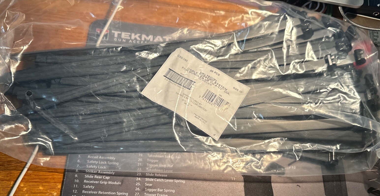 Bag of 50 – Thomas & Betts CSS-160 Deltec® Cable Support Strap Tie 16″ x 0.5″