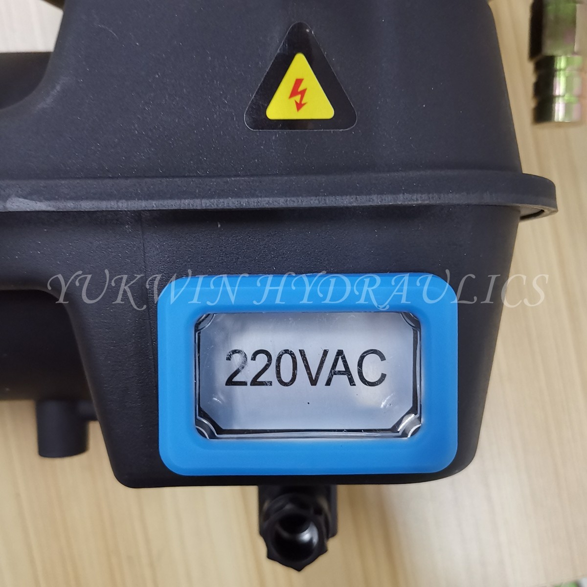 12V/24V Electric Grease Pump 25Mpa 1.8cc/min per Outlet for Excavator Concrete M
