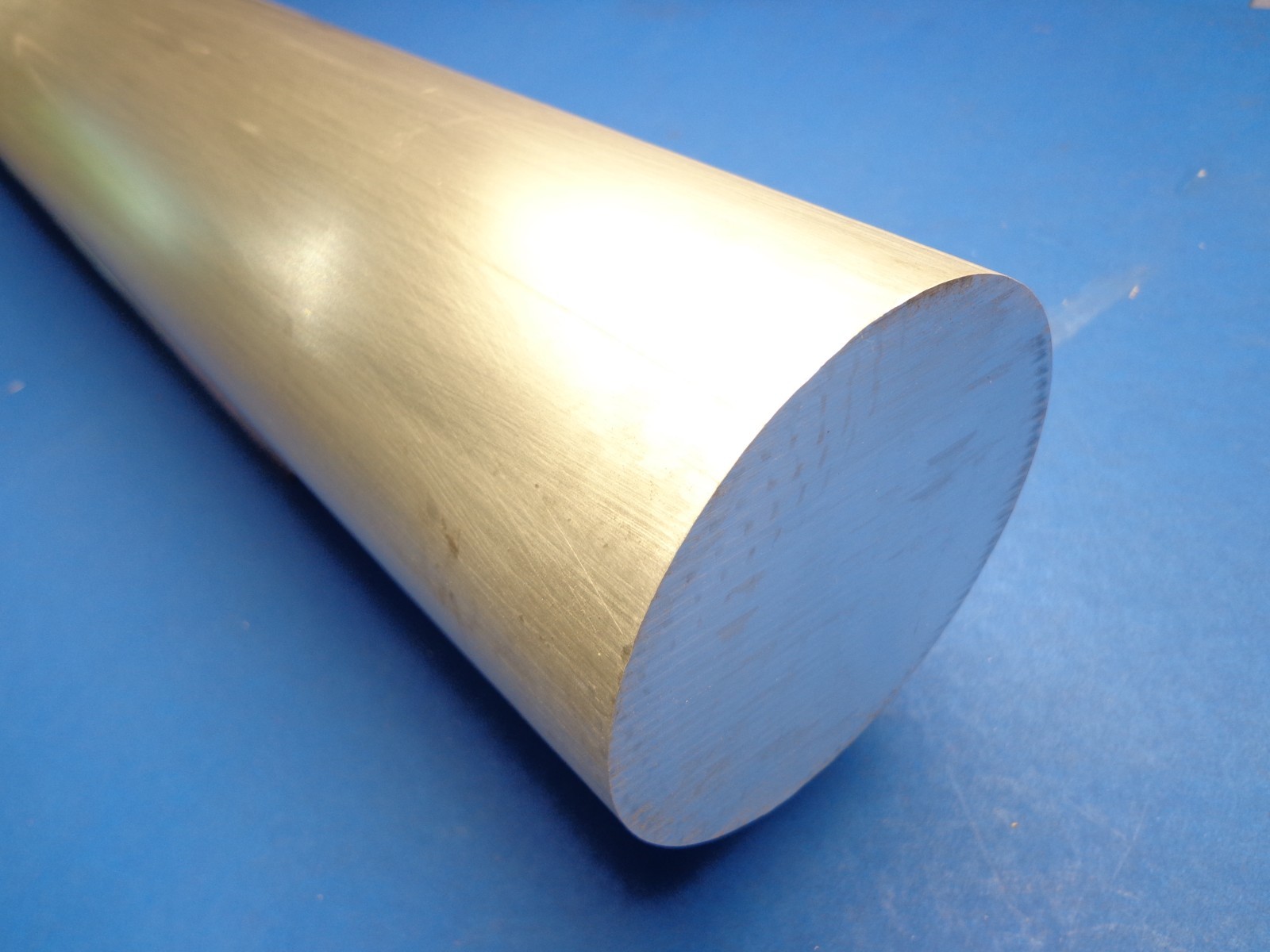 5-1/2″Dia x 2″- Long 6061 T6511 Aluminum Round Bar– 5.5″ Dia 6061 T6511 Rod