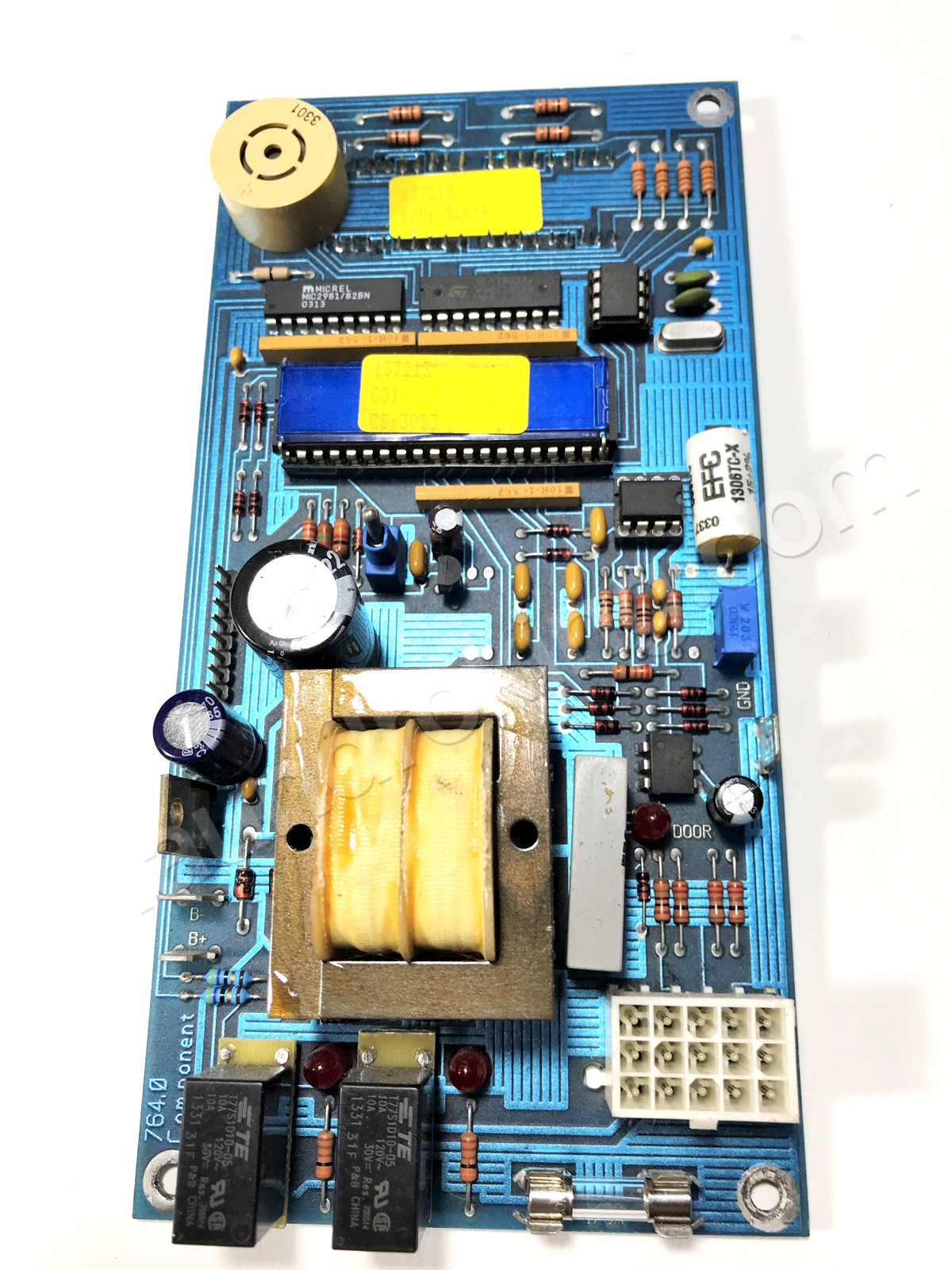 137213 AMERICAN DRYER PHASE 5 COMPUTER COIN BOARD (USED)