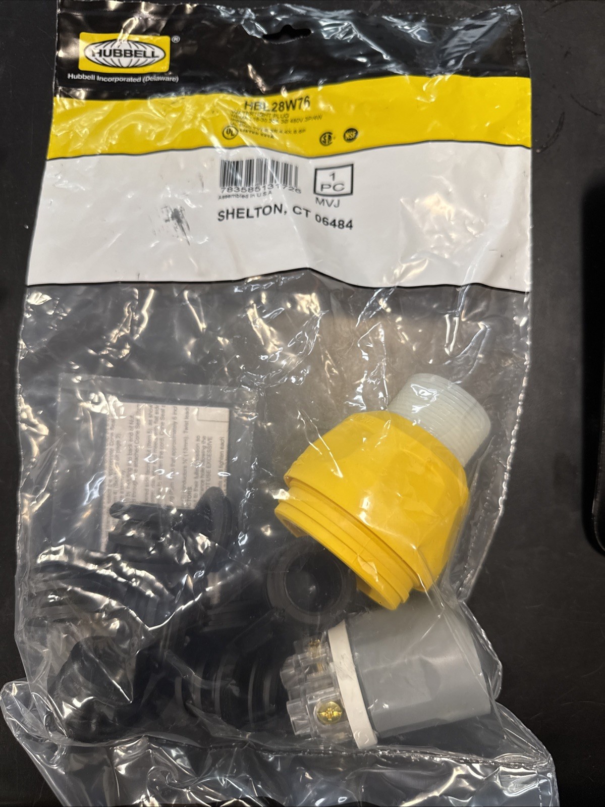 Hubbell Wiring Device-Kellems Hbl28w76 Watertight Locking Plug, L16-30P, 30 A,