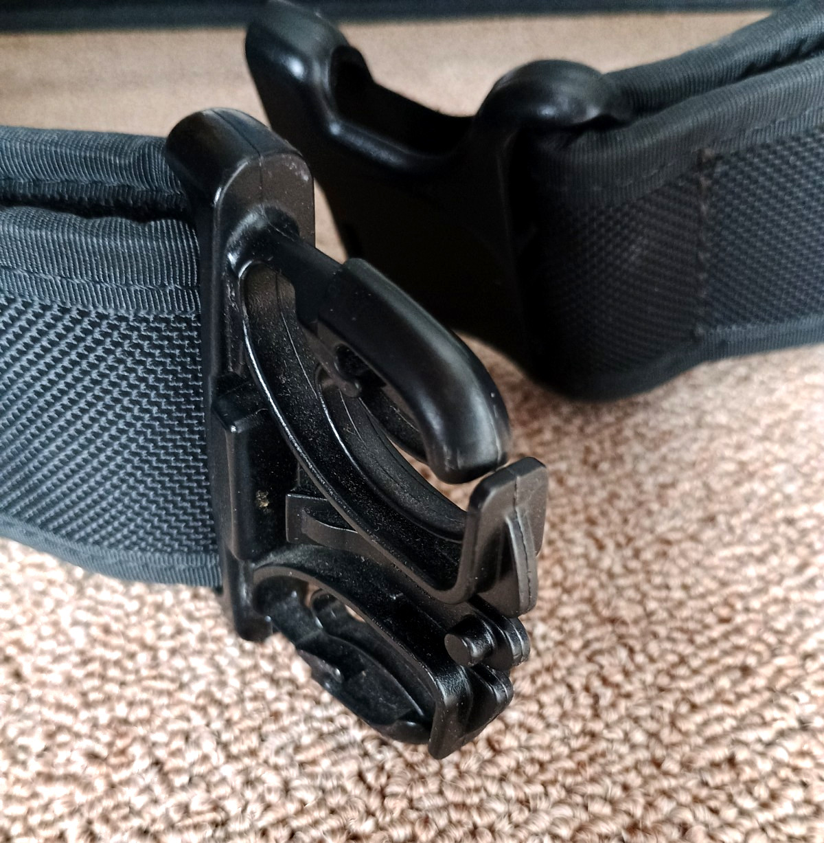 Don Hume Duty Belt Police Tactical Security Utility Nylon With Accessories Cuffs