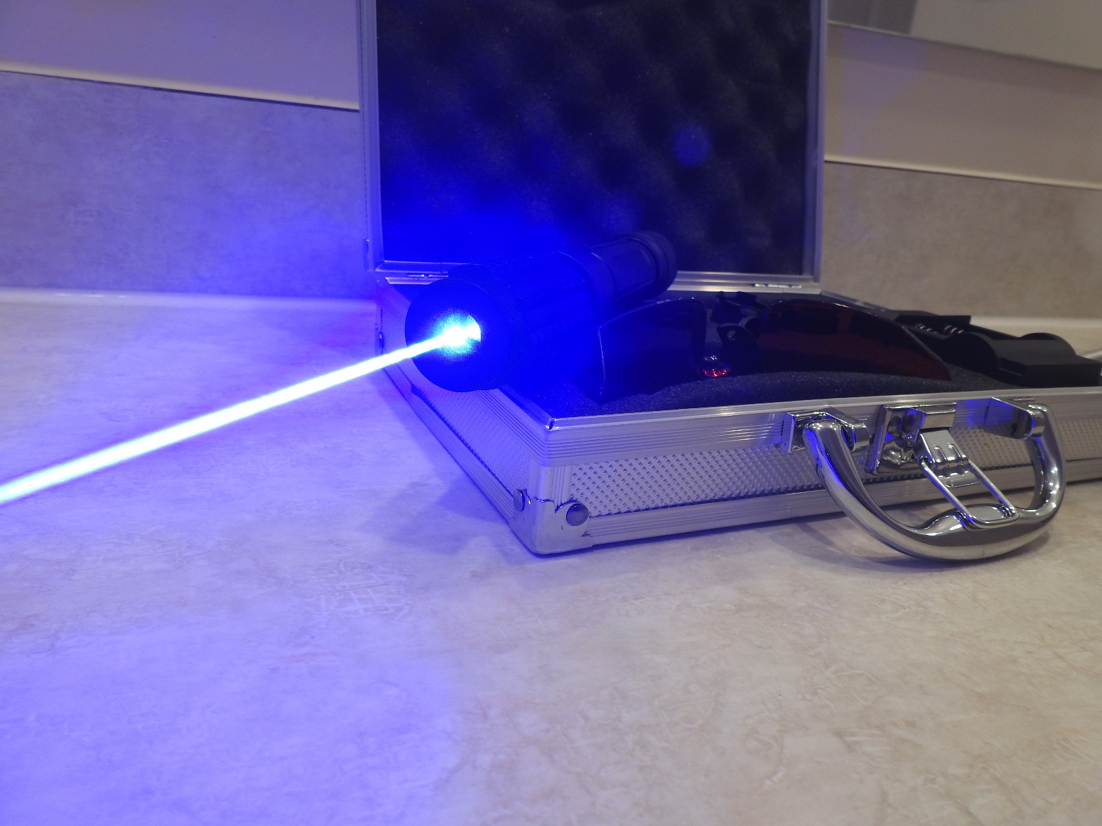 450nm Blue Laser | Storage Case + Safety Goggles | Guaranteed Power! | Ships USA