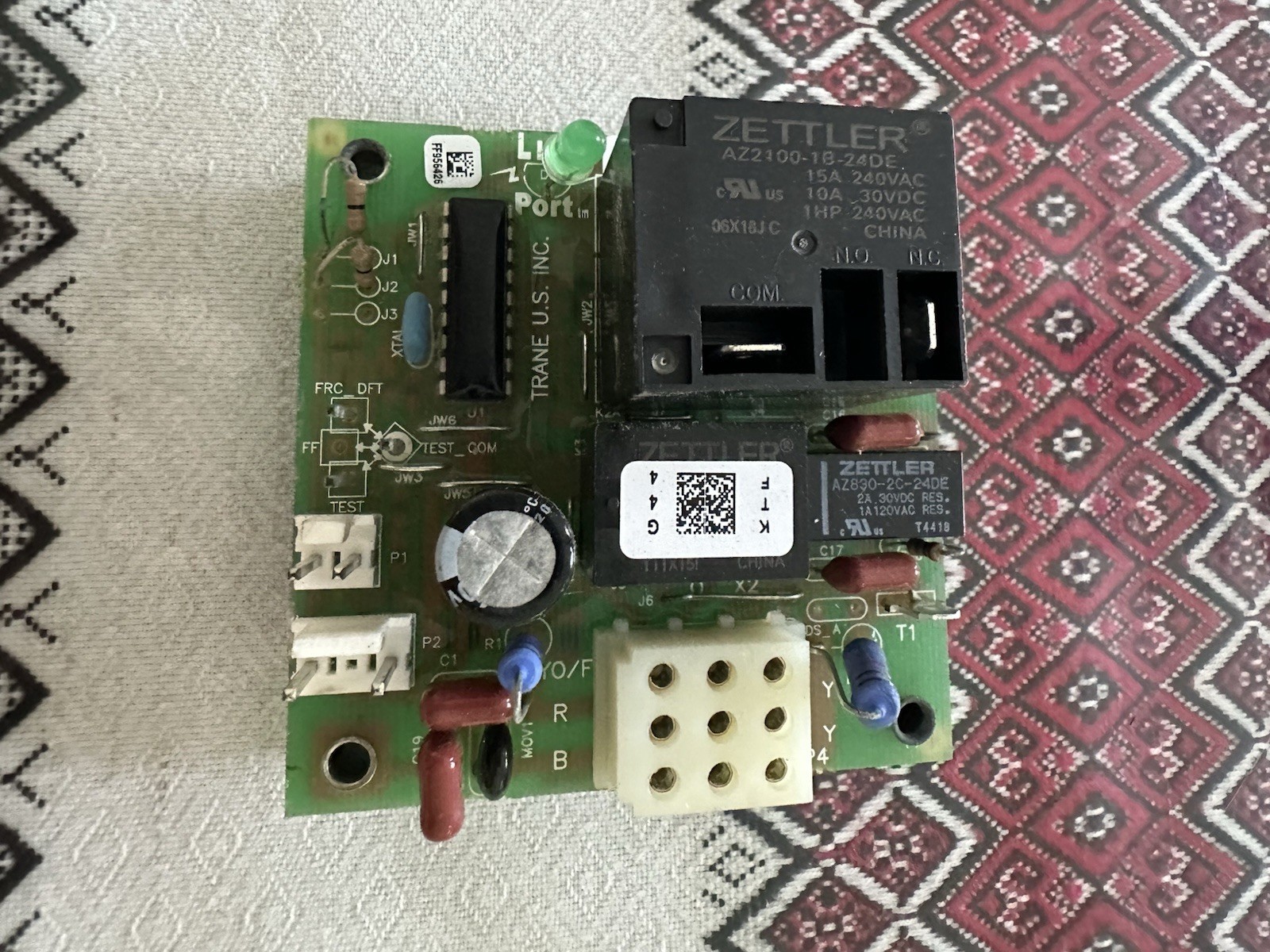 Trane Lite Port Defrost Control Board CNT04695 HVAC Heat Pump Relay Board OEM