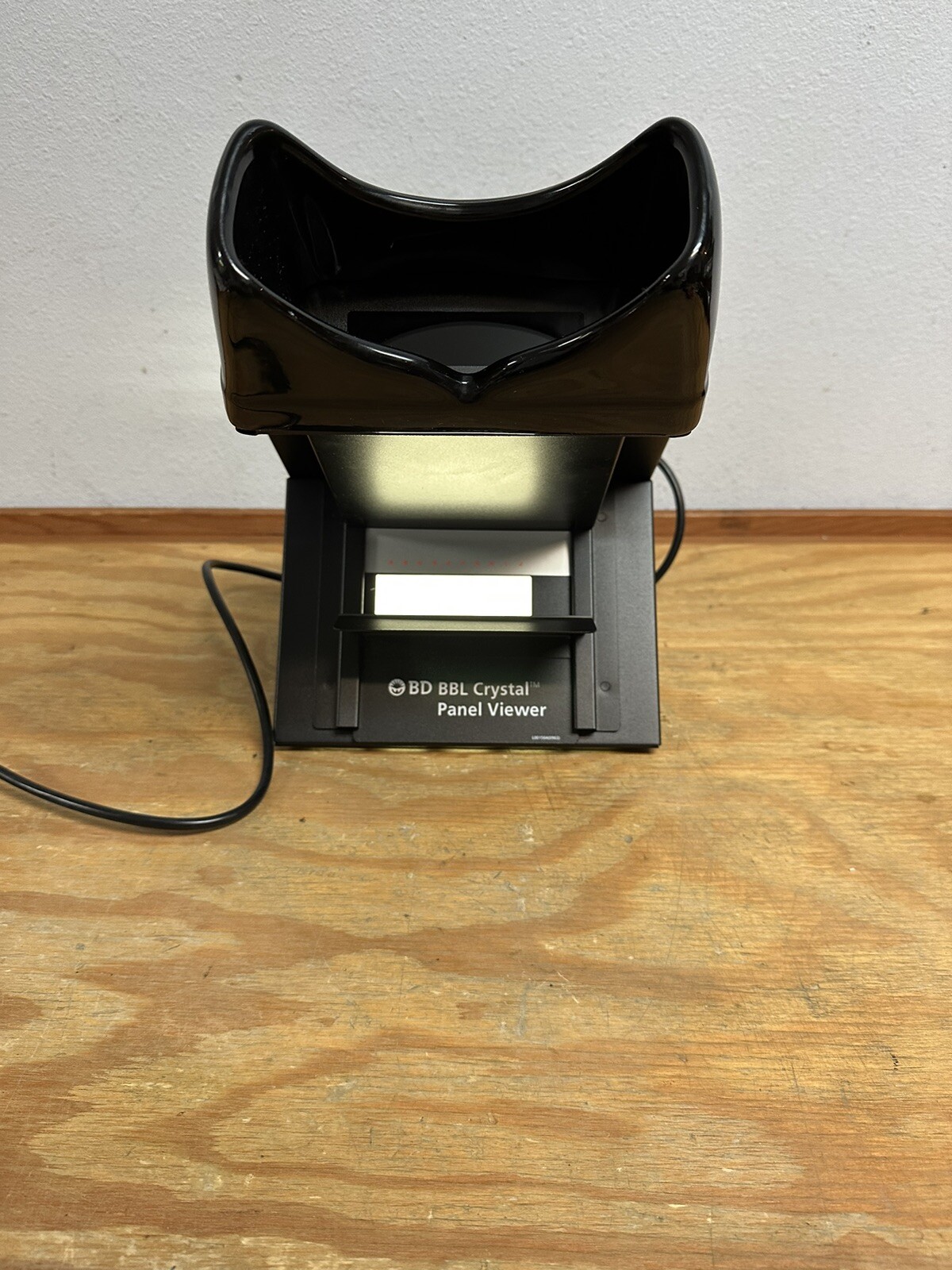 Becton Dickinson BBL Crystal Panel Viewer 245031 for Crystal ID System