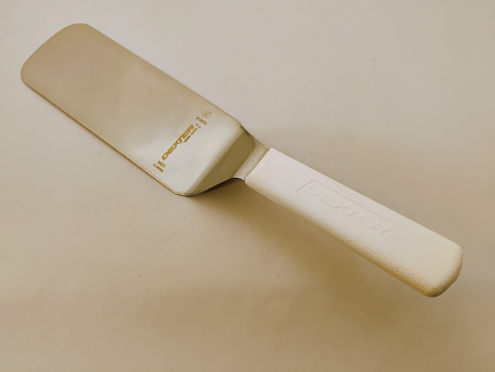 Dexter USA 8X3 Spatula Turner Stainless Semi Flex White Handle S286-8 Factory2nd