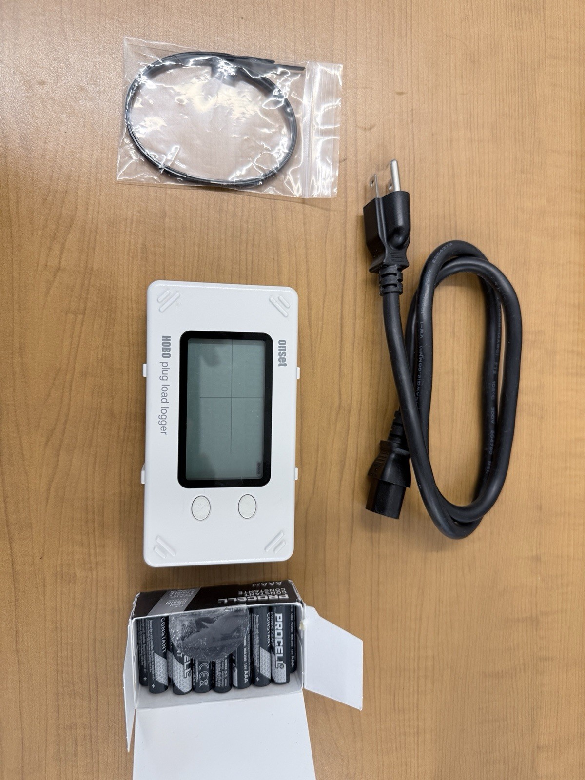READ Onset HOBO UX120-018 HOBO Plug Load Data Logger-Cables included