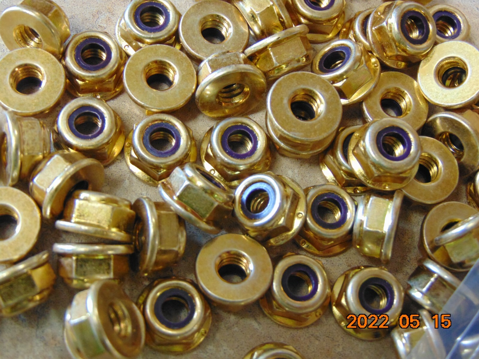 LOT OF 100 Nylon Flange Hex Lock Nut 1/4-20 zinc yellow chromate plated
