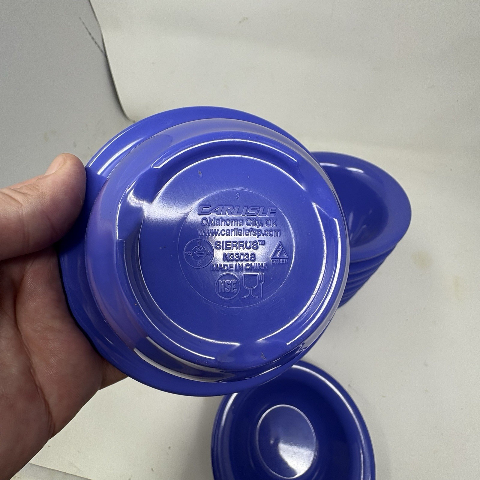 Lot Of 10 3303814 Carlisle Sierrus Melamine Rimmed Nappie Bowl 10 oz Ocean Blue
