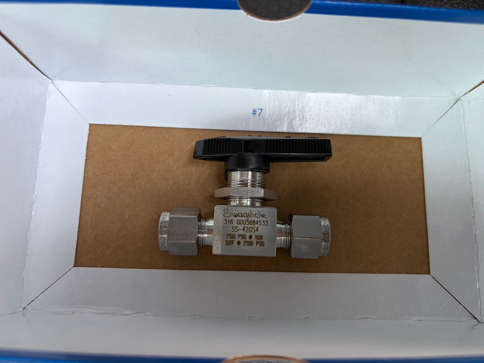 New Swagelok SS-42GS4 Tubing 1 Piece Ball Valve 40 Series Stainless Steel 1/4″