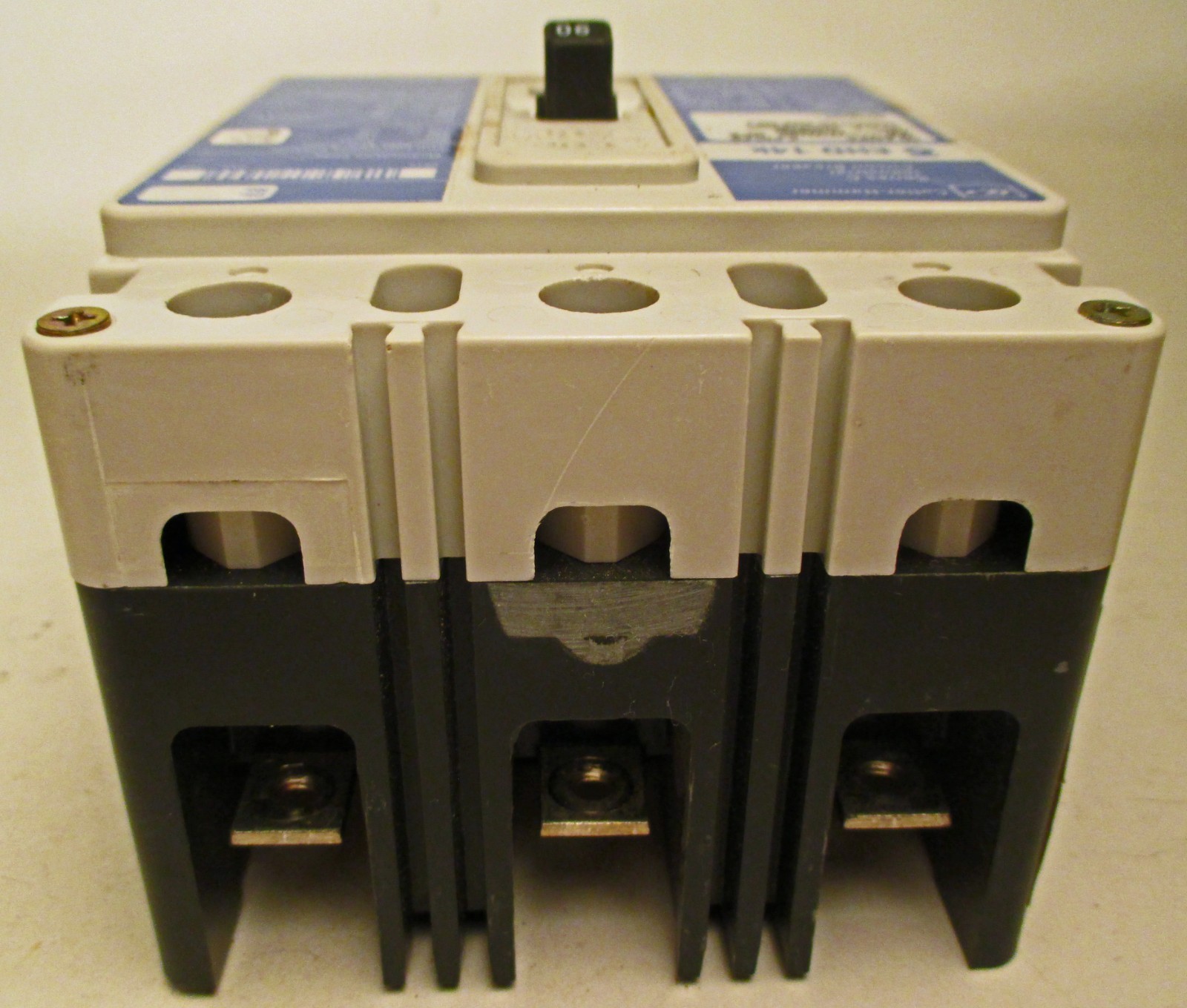 Cutler-Hammer Industrial Circuit Breaker #FD3200 Series C Thermal Magnetic