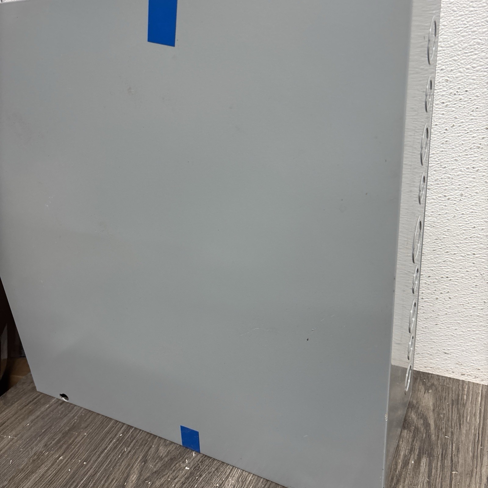 Hoffman ASE18X18X6 18″ x 18″ x 6″ Electrical Enclosure Junction Box Screw #2V4
