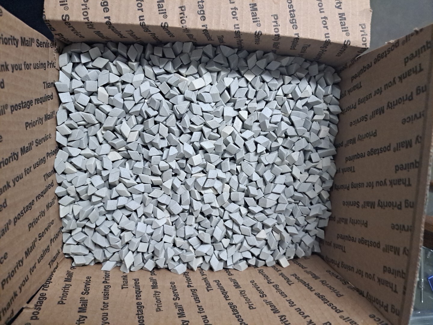 CERAMIC TUMBLING MEDIA 18 pounds of 3/8″ x 3/8″ Angle Cut Triangles