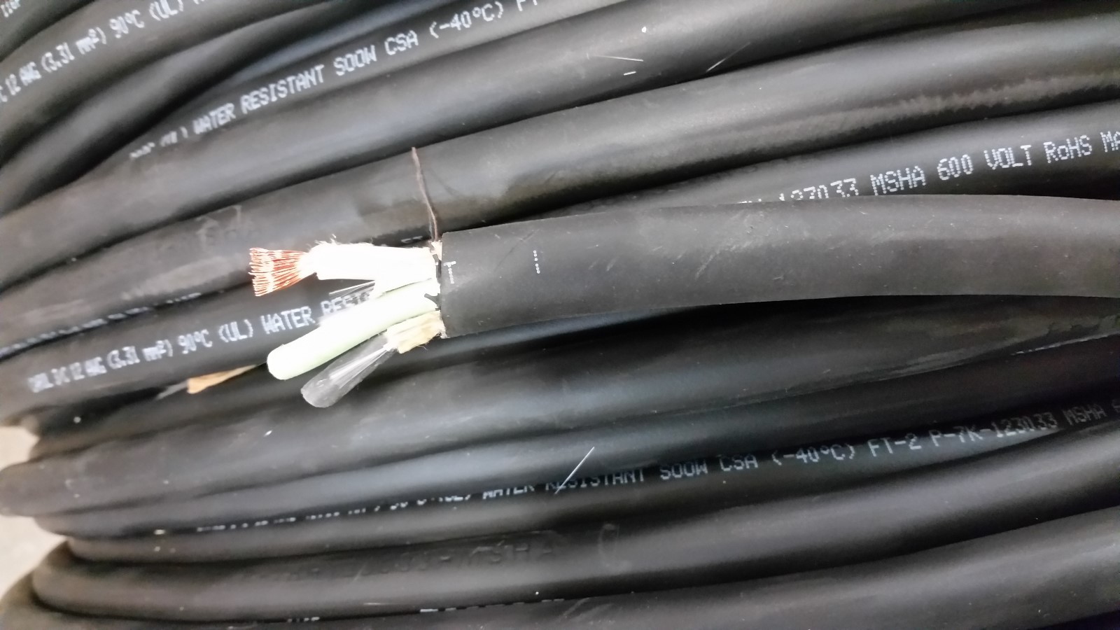 12/3 SOOW SO Cord 100 FT HD USA Portable Outdoor Indoor 600 V Flexible CABLE USA