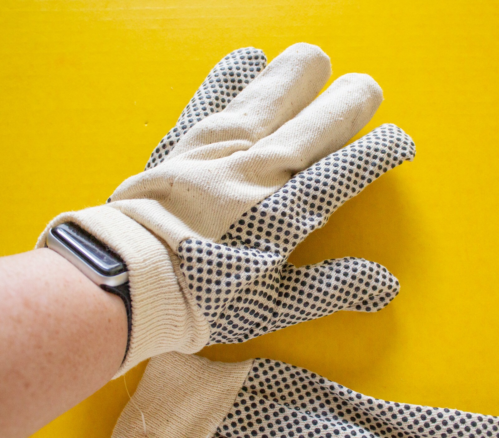 Natural Cotton Canvas Work Gloves with Grip Texture – Mens Small