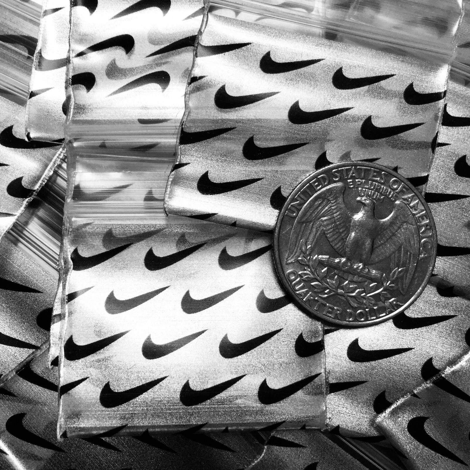 BaggiesSince1987 – 15125 DESIGN ZIP BAGS 500PCS 45 METALLIC DSN MIX, READ DETAIL