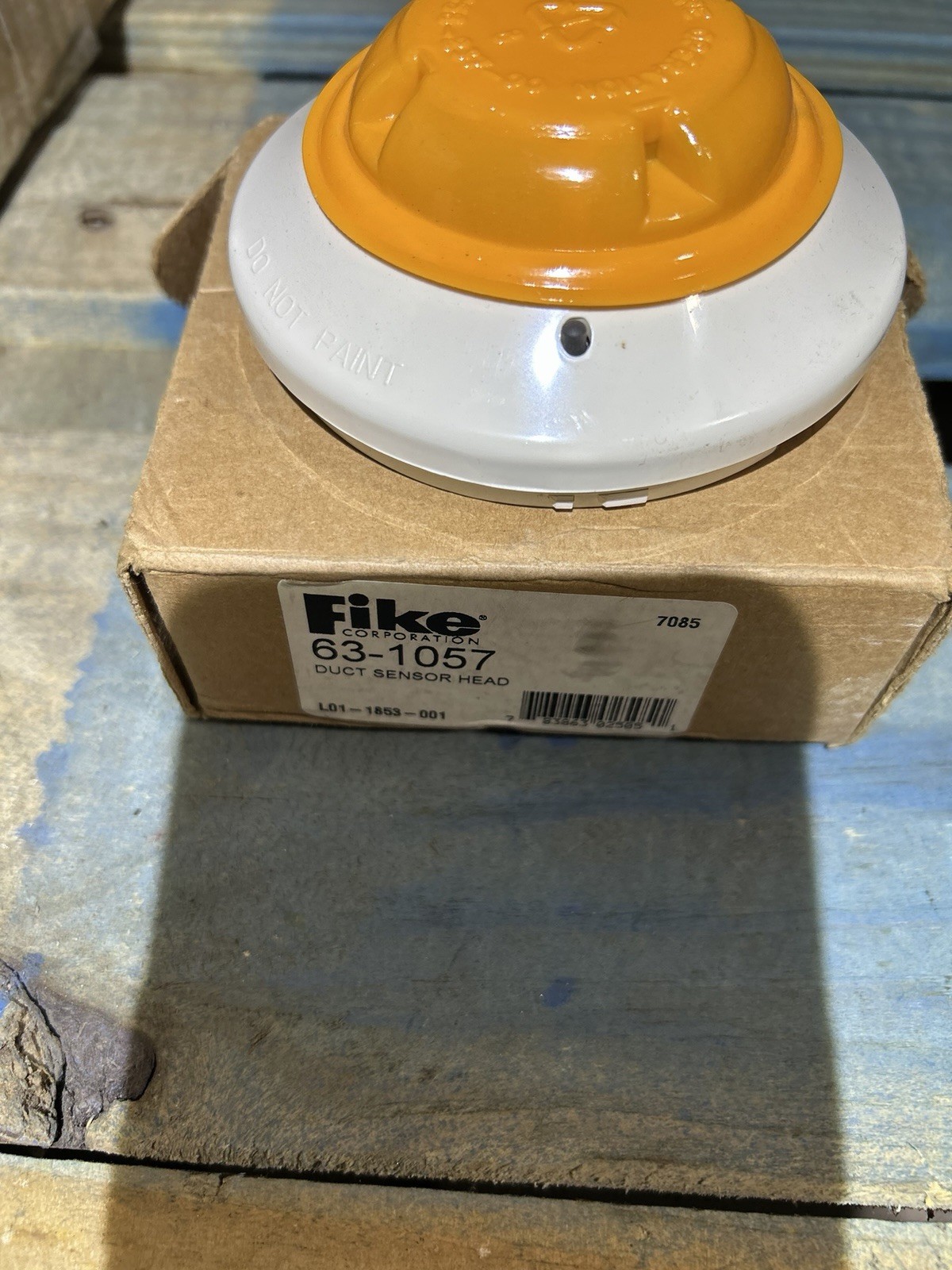 NEW Fike 63-1057 Fire Duct Sensor Head Intelligent Photoelectric Smoke Detector