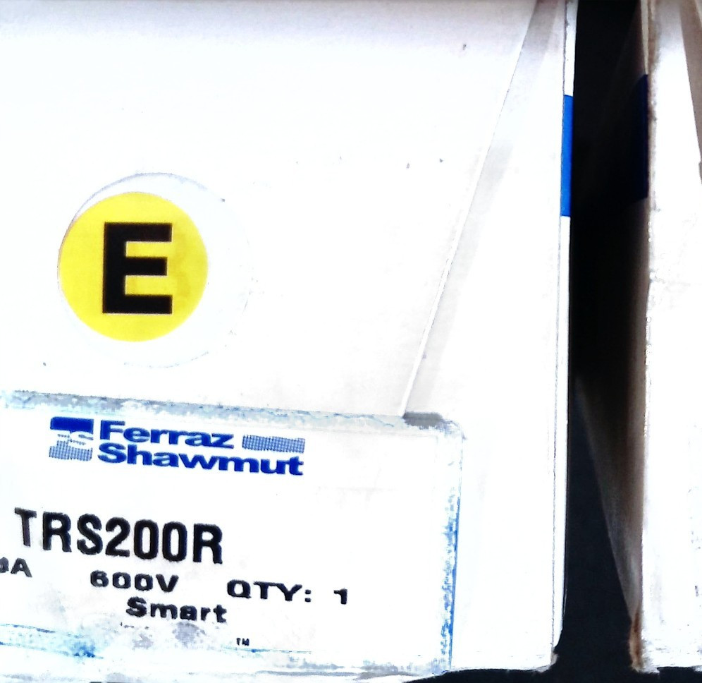 Ferraz Shawmut TRS200R Tri-onic time-delay fuse, Smart Spot NEW