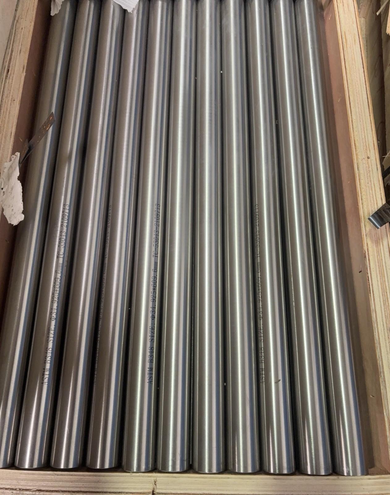 Titanium Round Bar 6AL-4V grade 5 On 1.5 X 36” 4 Bars Package