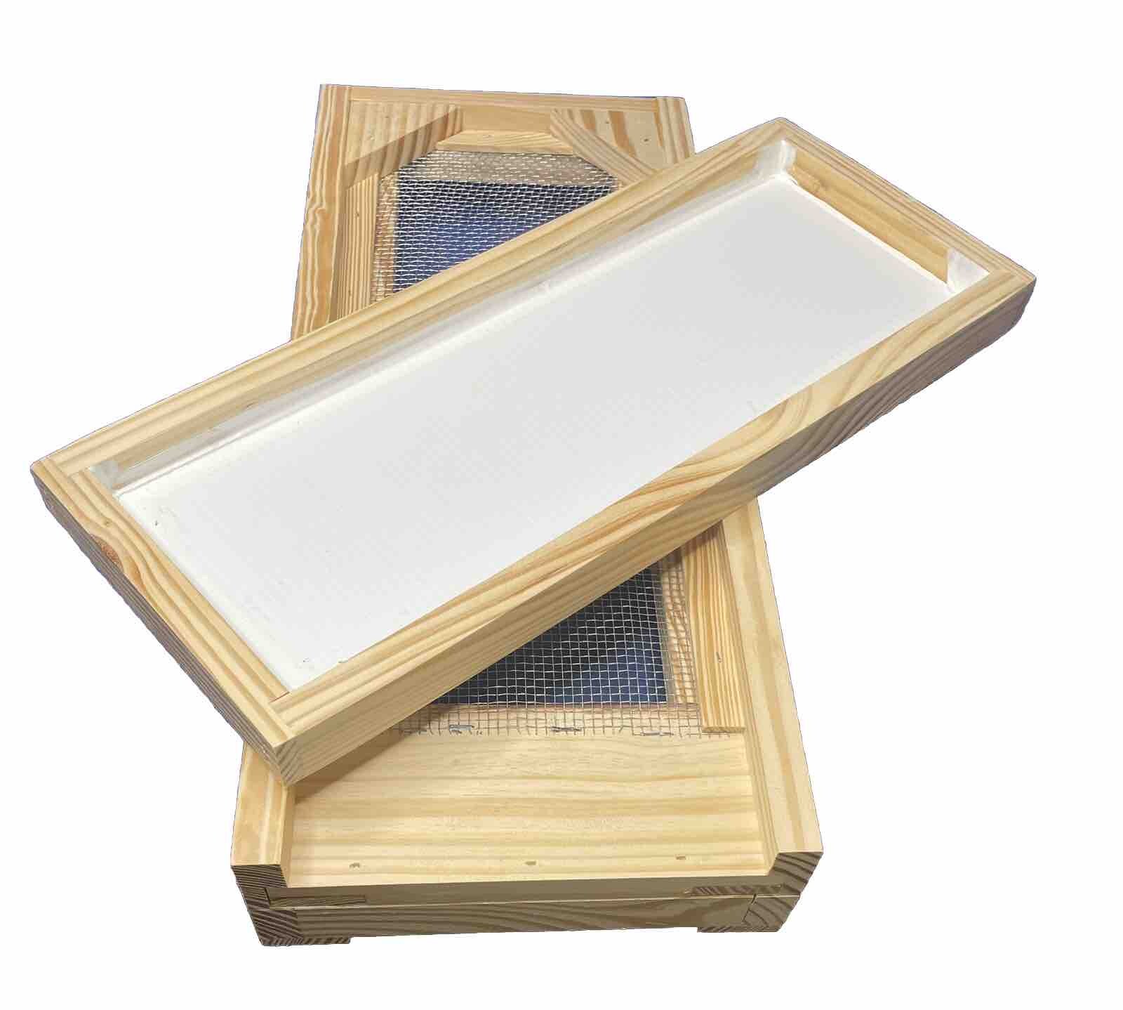 Pine 5 Frame Nuc IPM Screened Bottom Board with Corrugated Plastic in Wood Tray