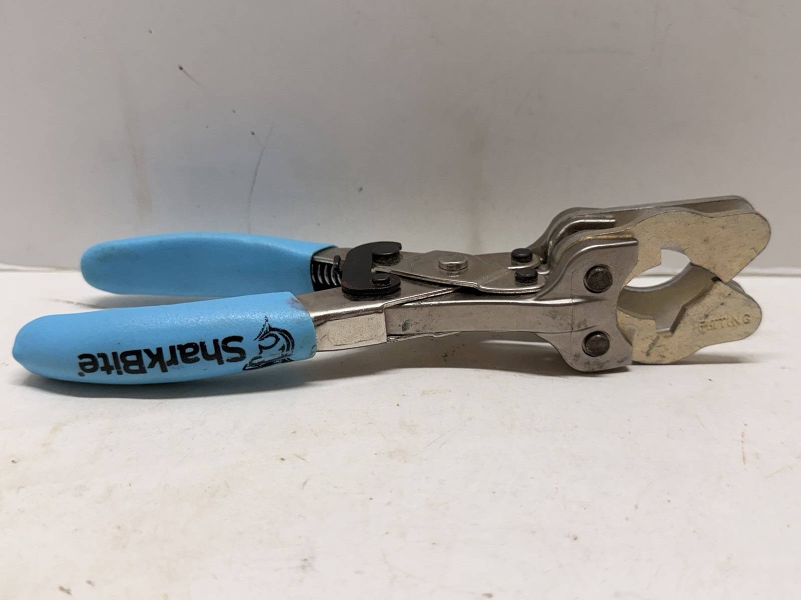 Sharkbite Push-To-Connect Fitting Removal Tool