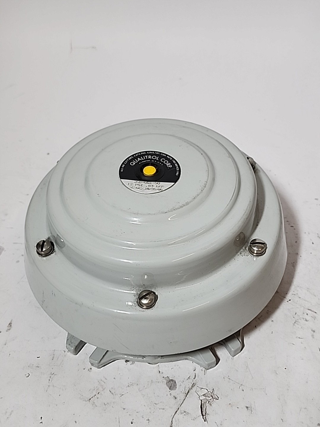 Qualitrol Corp 208-001-50 Pressure Relief Valve 12 PSI .83 BAR Tank Vent