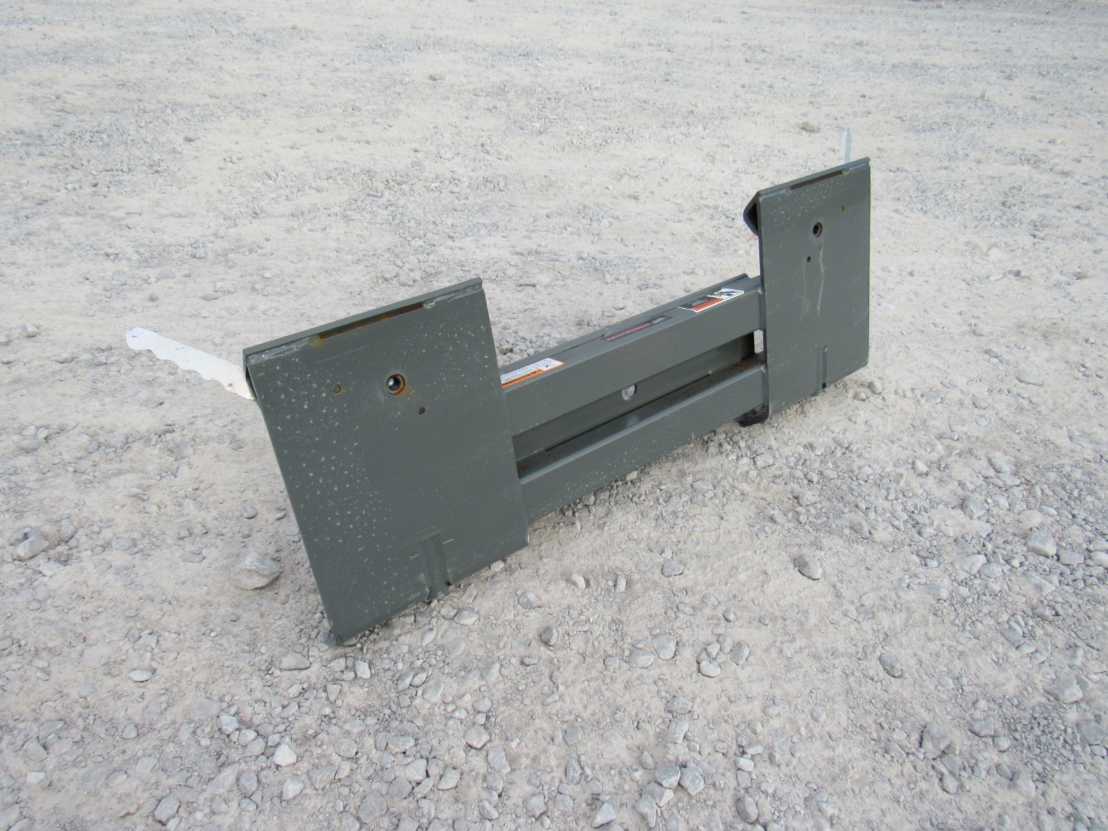 Mini Universal to Full Size Standard Skid Steer Adapter Conversion USA 835010