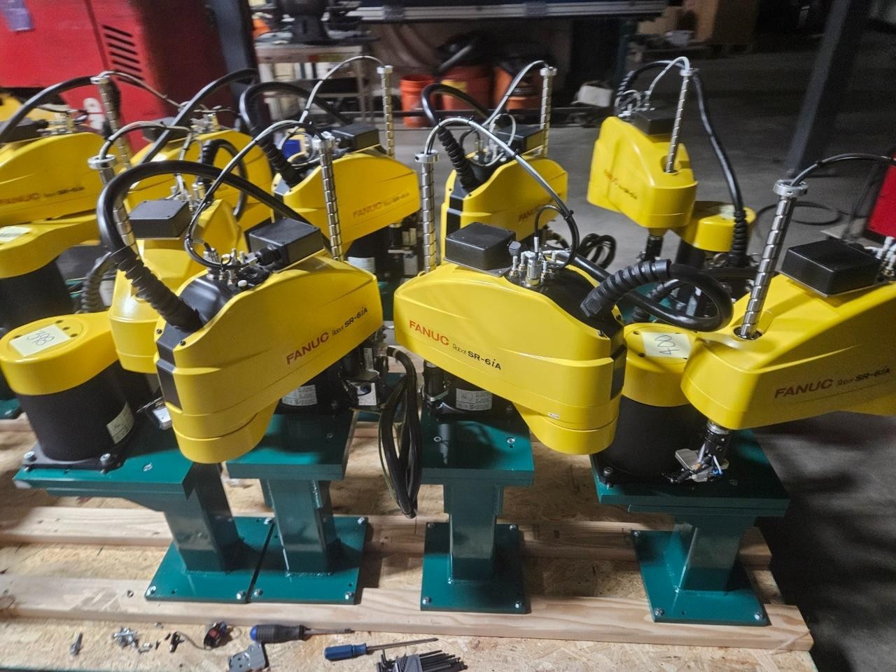 2021 Fanuc SR-6iA Robot with Teach Pendant SCARA 6 kg / 650mm Reach