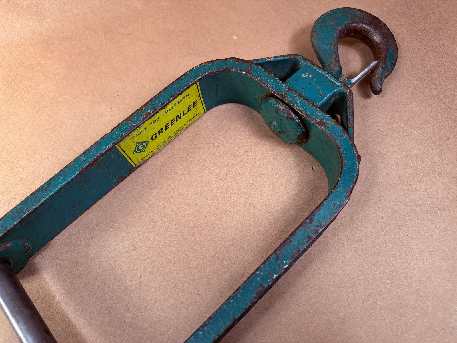 Greenlee 651 – 12″ Hook Type Cable Puller Sheave – Frame Only – No Spindle