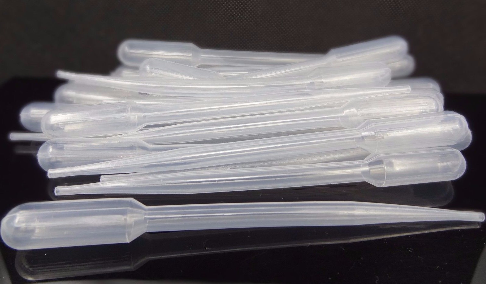 Pack of 15 ~ Cardinal Health Plastic Transfer Pipet 3.5 ml Draw Large Bulb